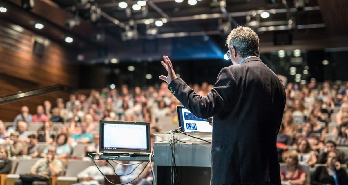 ¿Qué es un evento corporativo? Definición y ejemplos